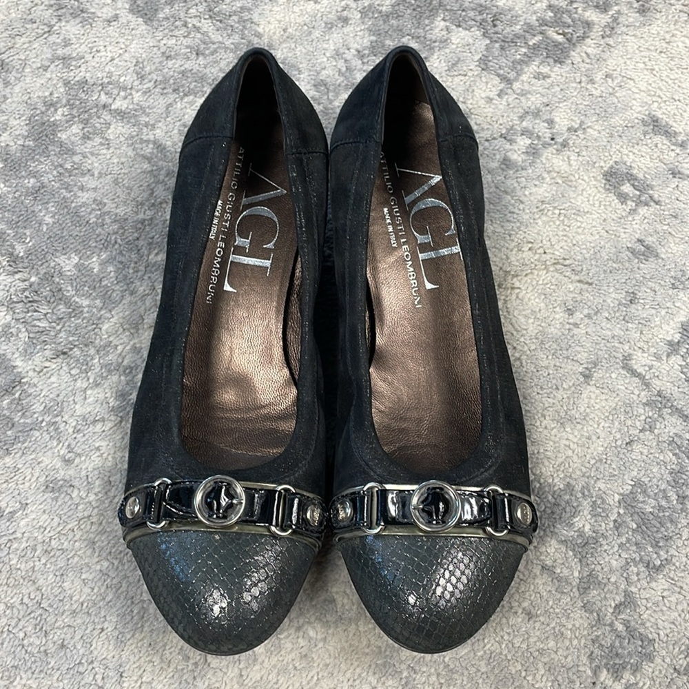 AGL Cap Toe Buckle Ballet Shoes Low Wedge Shimmer Silver Black Sz 39.5